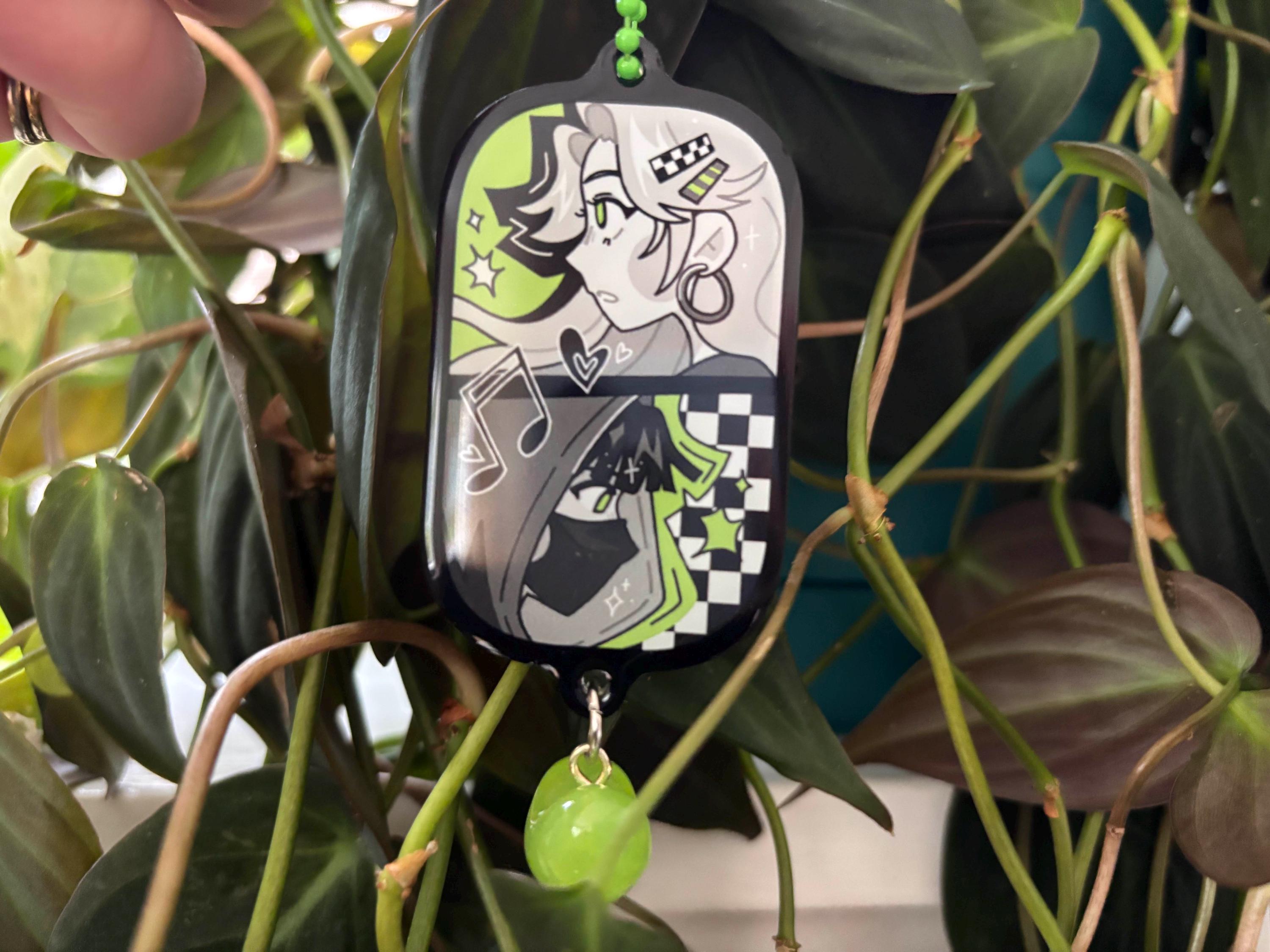 TGSWIIWAGAA Green Yuri Mitsuaya Alien Stage Mizisua Yuri Acrylic Charm